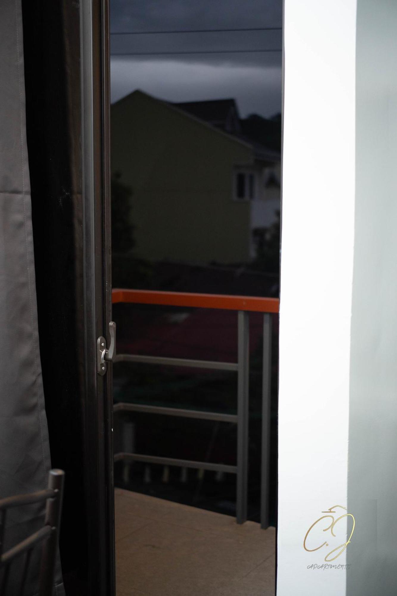 Cj Apartments Olongapo Exterior foto