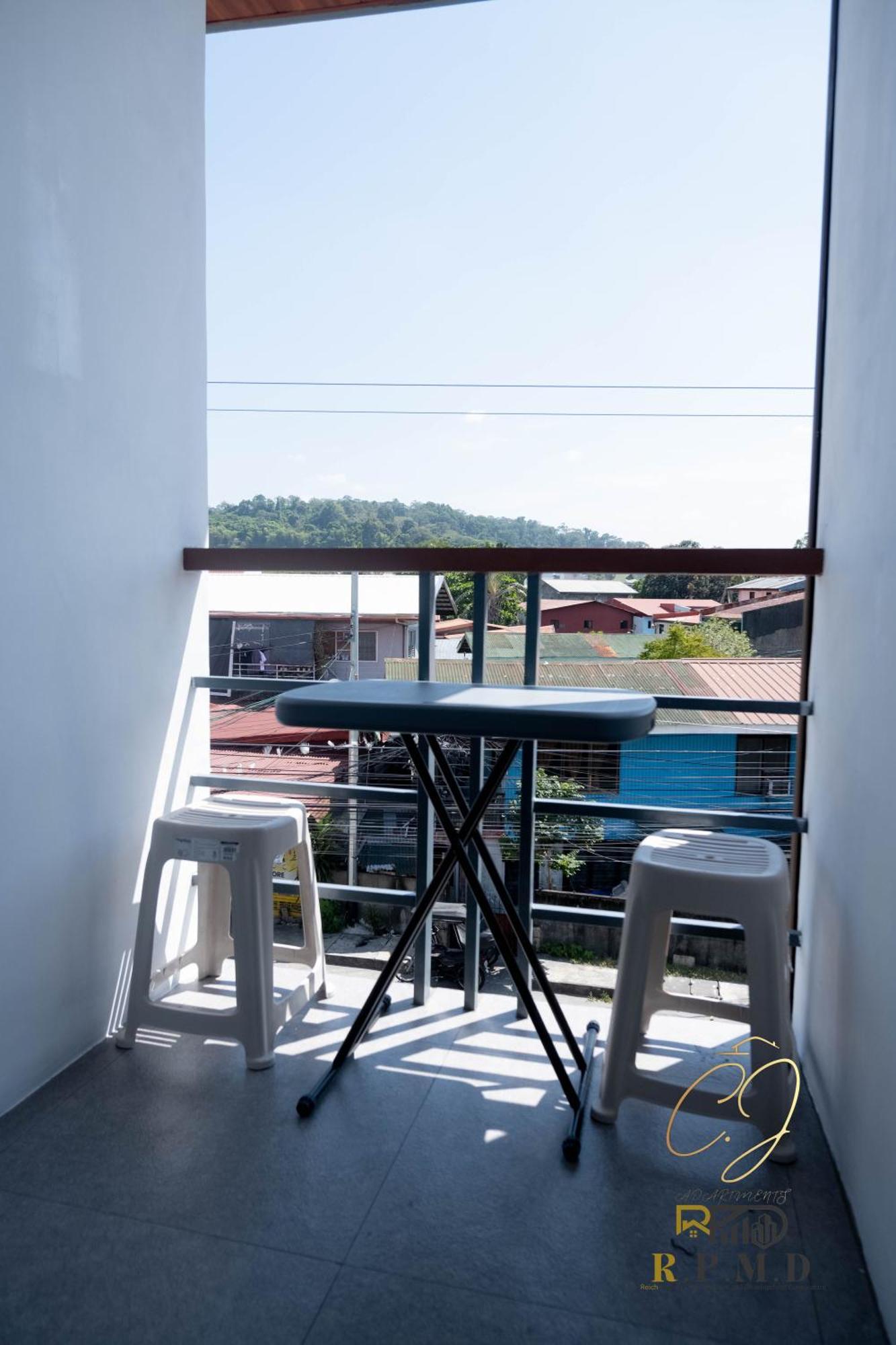 Cj Apartments Olongapo Exterior foto